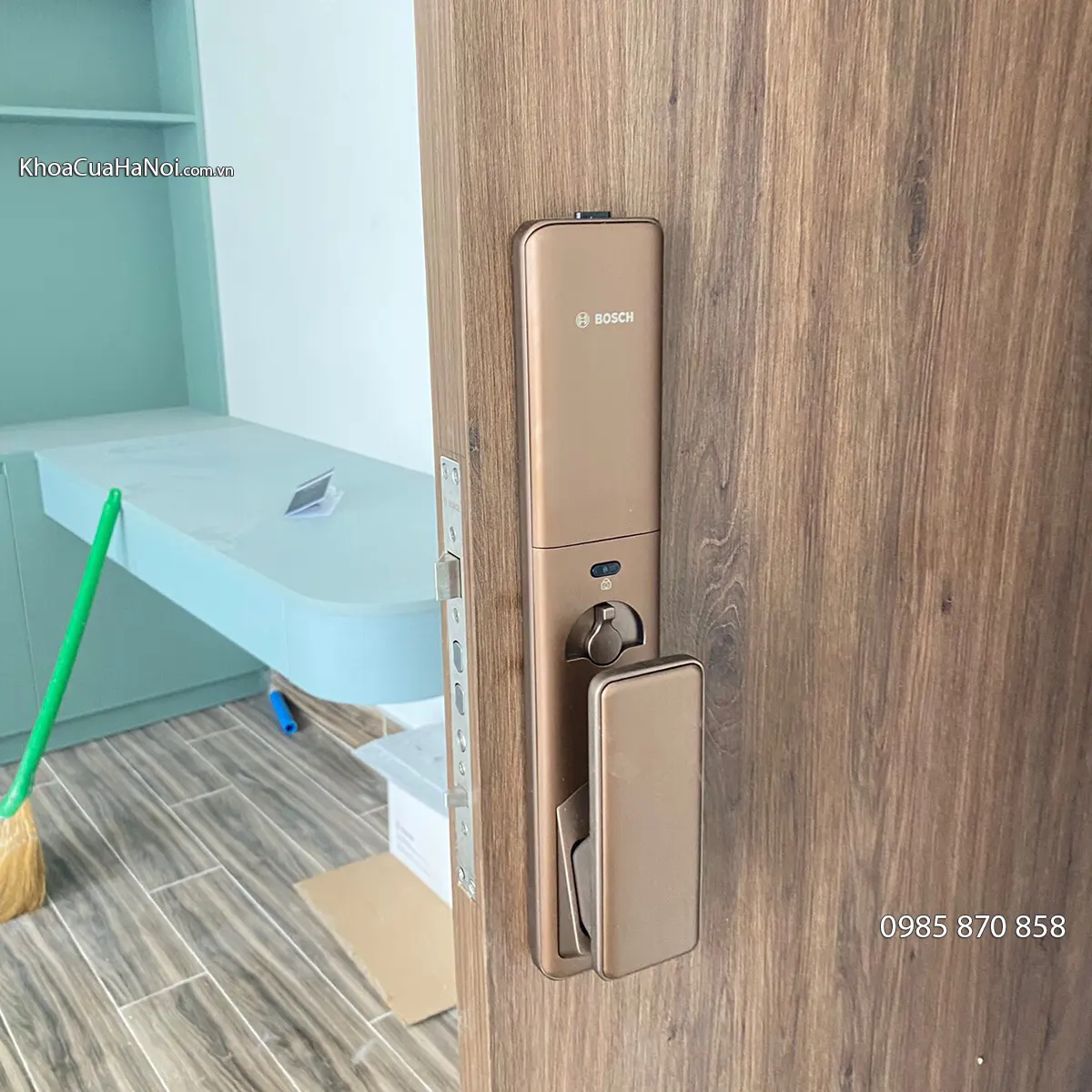 Khóa cửa vân tay FU750K