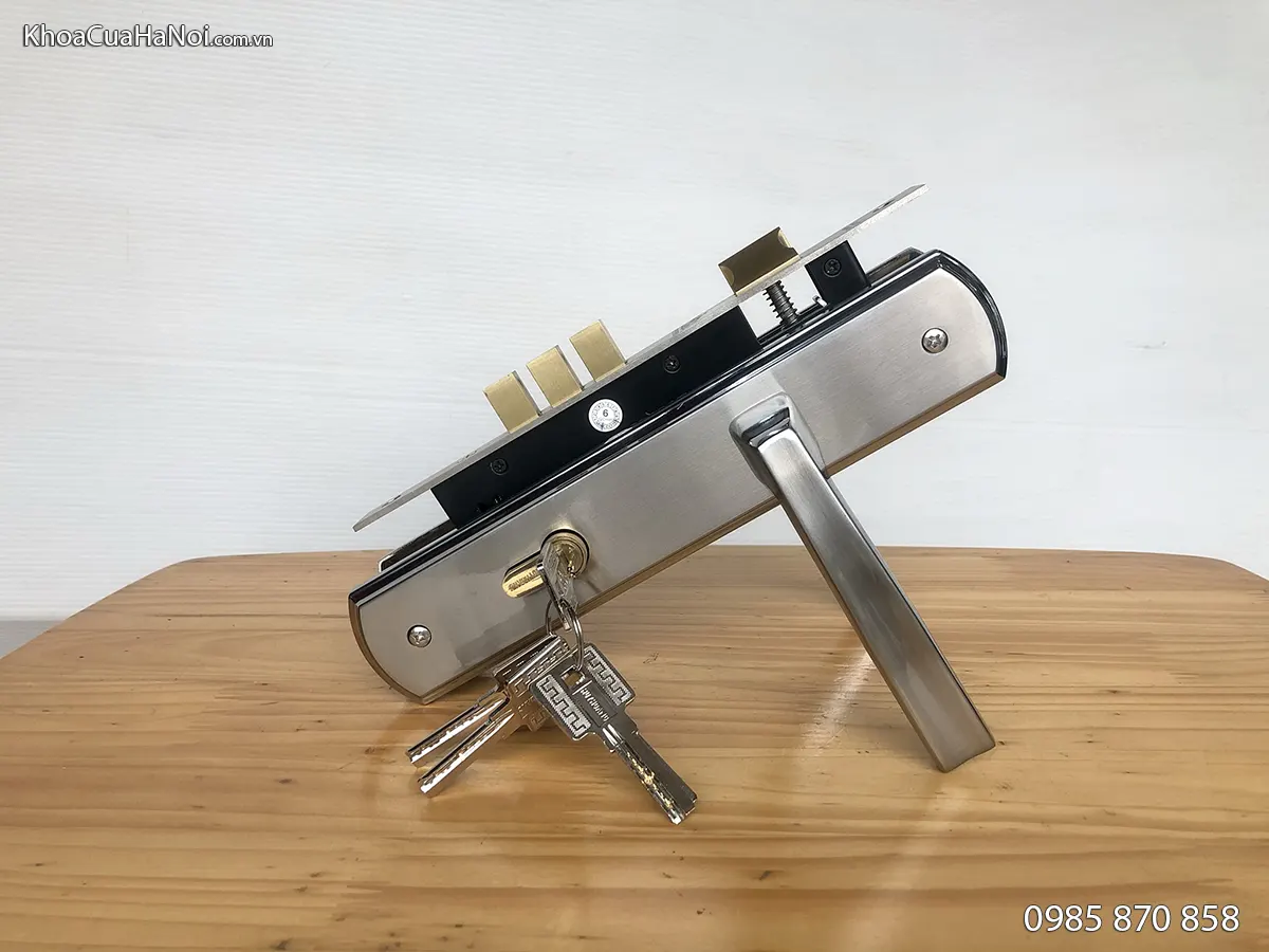 Khóa cửa tay nắm hợp kim EX8568