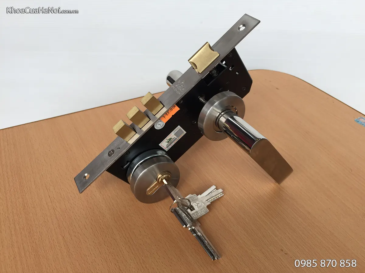 Khóa tay gạt phân thể Huy Hoàng SSPT8510