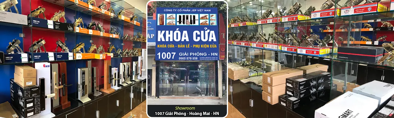 banner khóa cửa