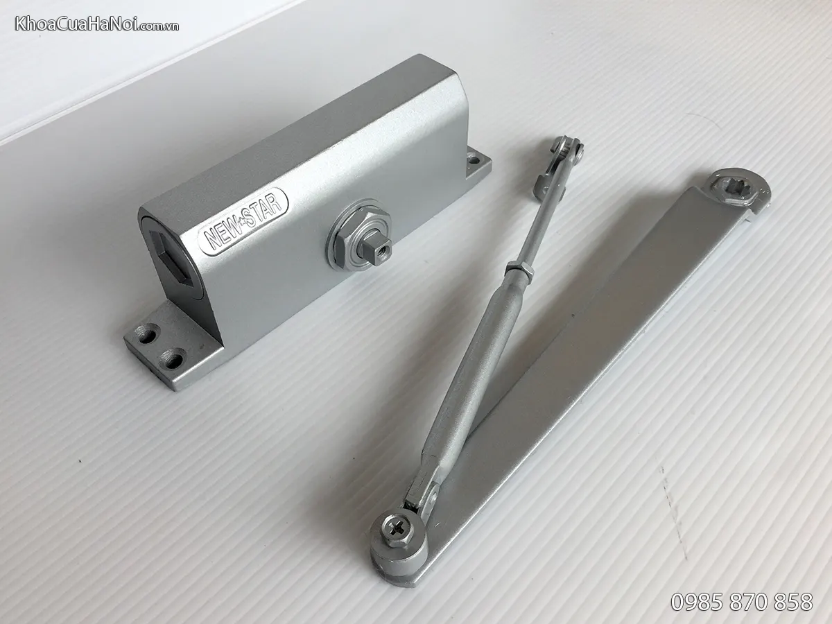 Tay co thủy lực Newstar