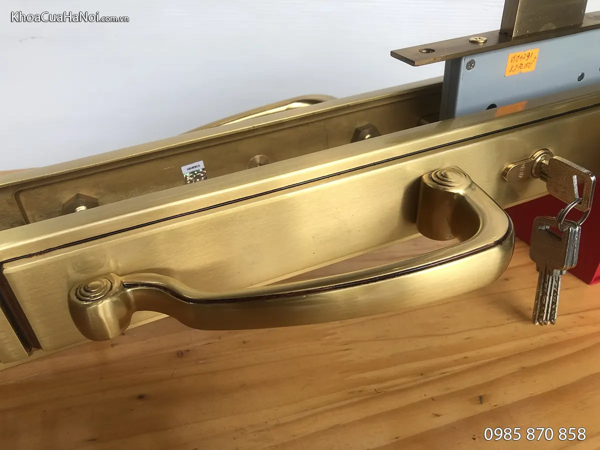 Khóa cửa đại sảnh bằng đồng Việt Tiệp 04291