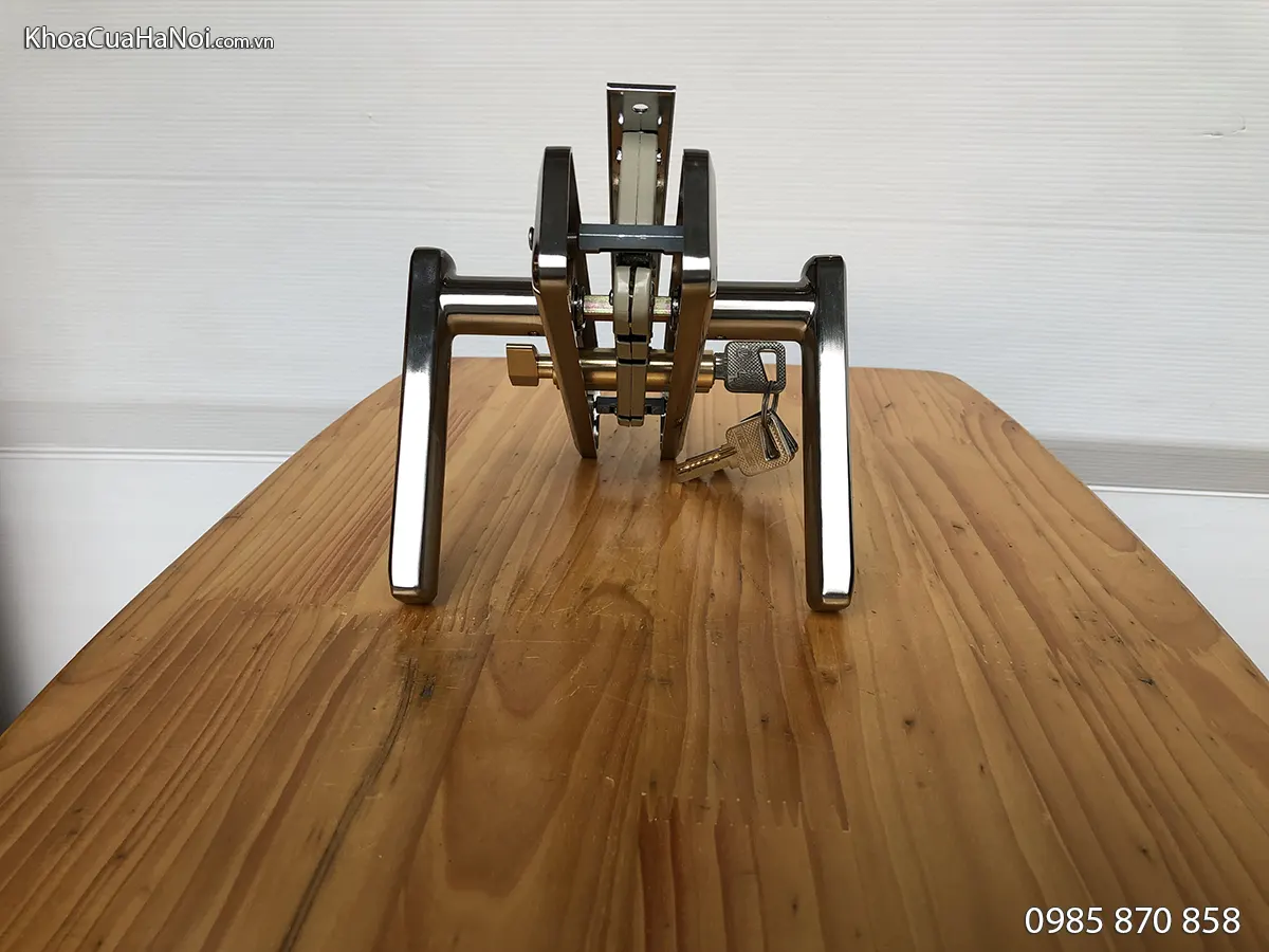 Khóa cửa thông phòng hợp kim Việt Tiệp 04332