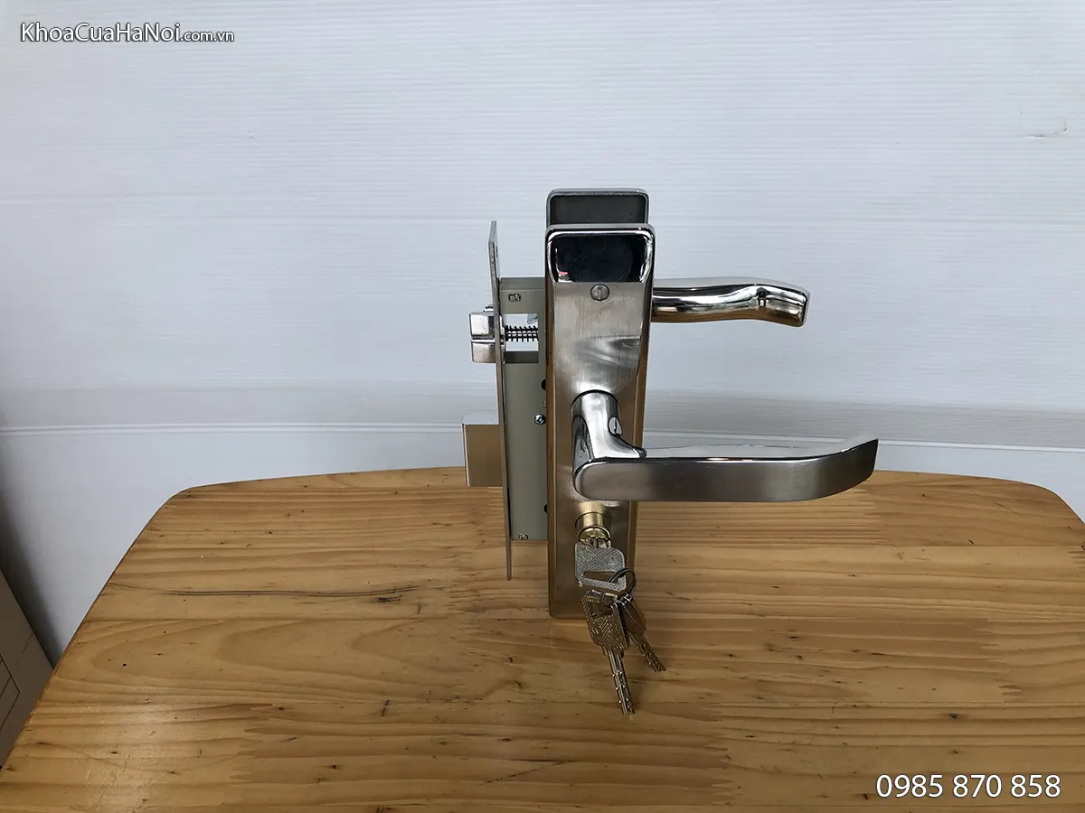 Khóa cửa thông phòng Việt Tiệp 04723